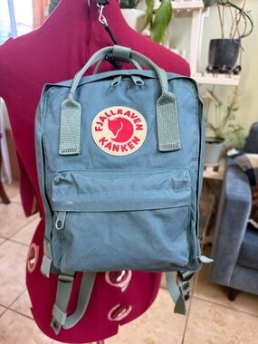 Fjällräven Kånken Mini backpack- pre-owned